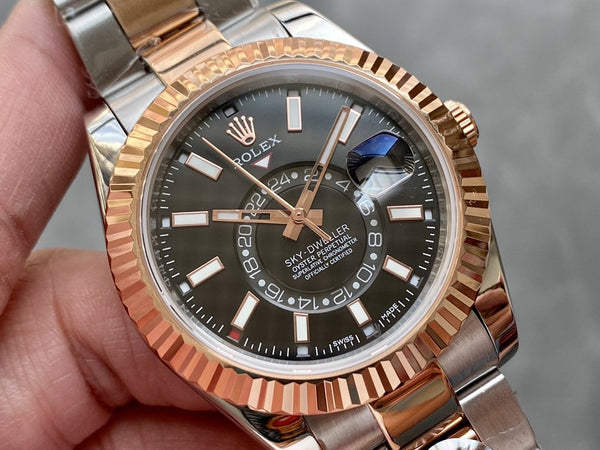 SKY-DWELLER TWO-TONE 42 ROSE GOLD BEZEL BLACK DIAL