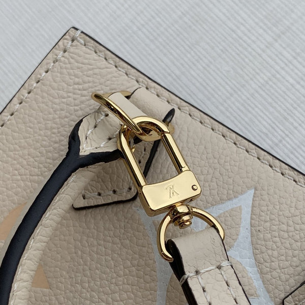 LV PETIT SAC PLAT CREMA MONOGRAM EMPREINTE PELLE DI VITELLO
