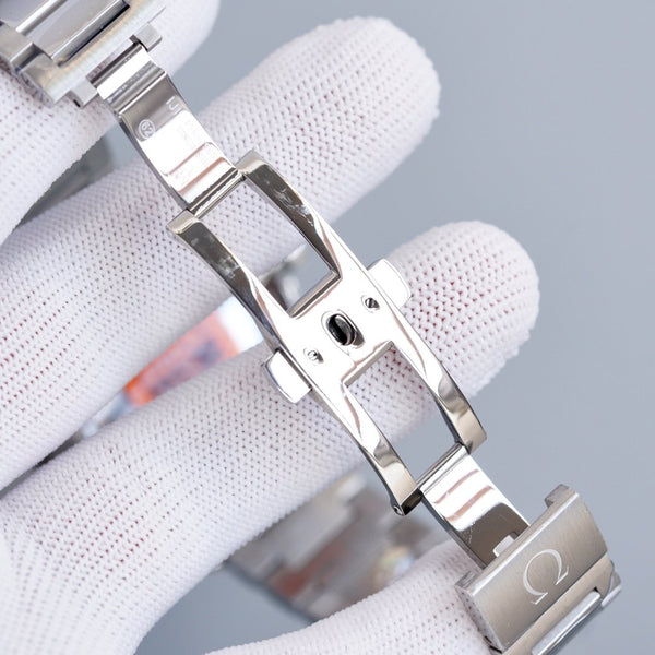 SEAMASTER AQUA TERRA 150M CO-AXIAL 41MM BLACK DIAL