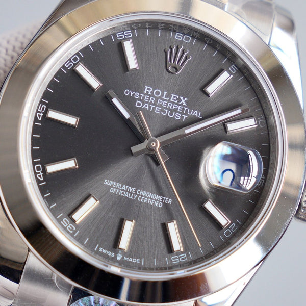 DATEJUST 41MM SMOOTH BEZEL STAINLESS STEEL
