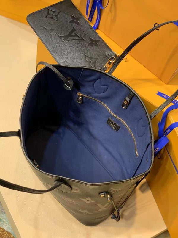 NEVERFULL MM 32 PELLE DI BUCCIONE GOFFRATA NERA