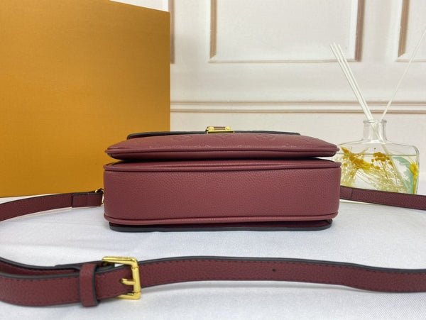 LV POCHETTE METIS 25CM ROSSO SCURO