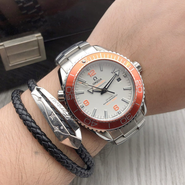 SEAMASTER PLANET OCEAN 600 ORANGE BEZEL WHITE DIAL