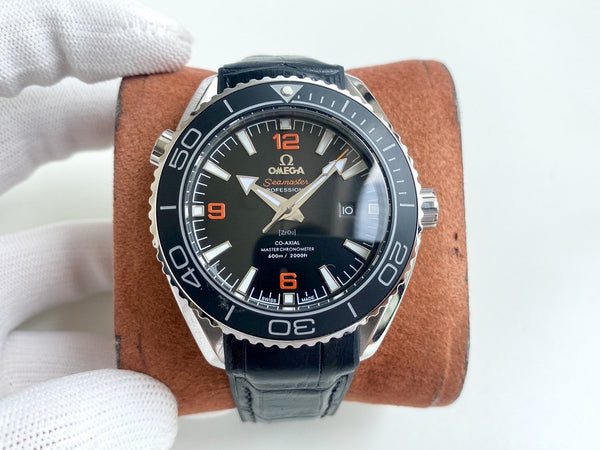 SEAMASTER PLANET OCEAN 600 STEEL BLACK CERAMIC LEATHER