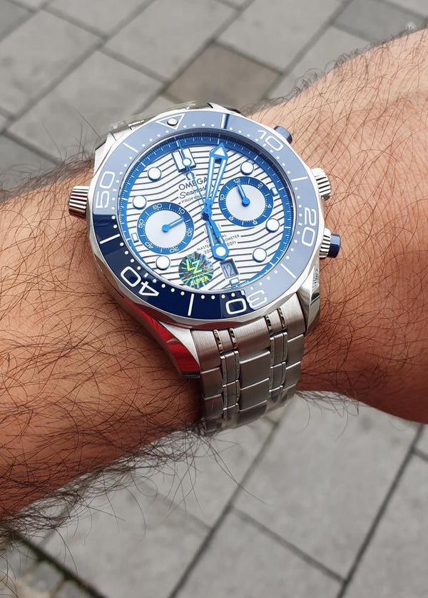 SEAMASTER DIVER 300M CHRONOGRAPH BLUE CERAMIC GREY DIAL