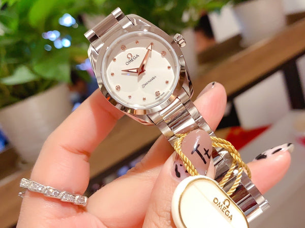 AQUA TERRA 28MM QUARTZ STEEL WHITE DIAL