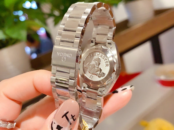 AQUA TERRA 28MM QUARTZ STEEL WHITE DIAL