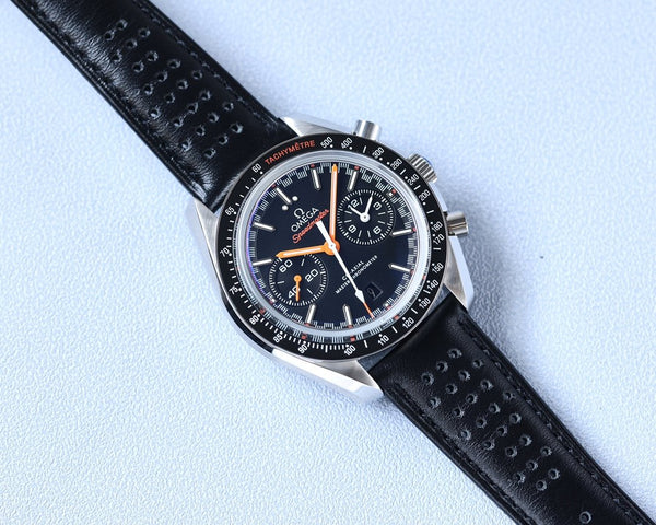 SPEEDMASTER RACING 44 CERAMIC BLACK DIAL LEATHER