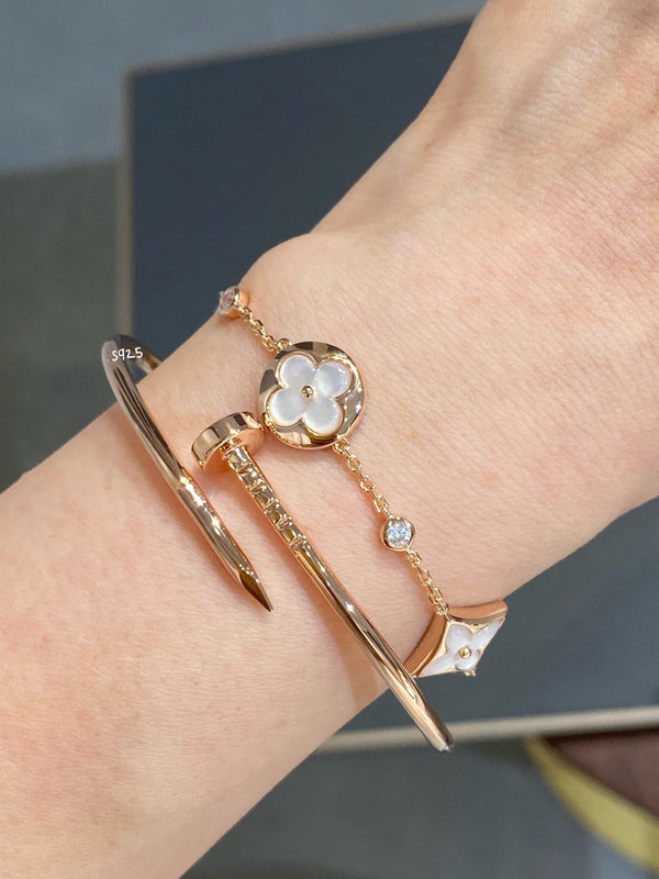 BLOSSOM PINK GOLD MOP BRACELET