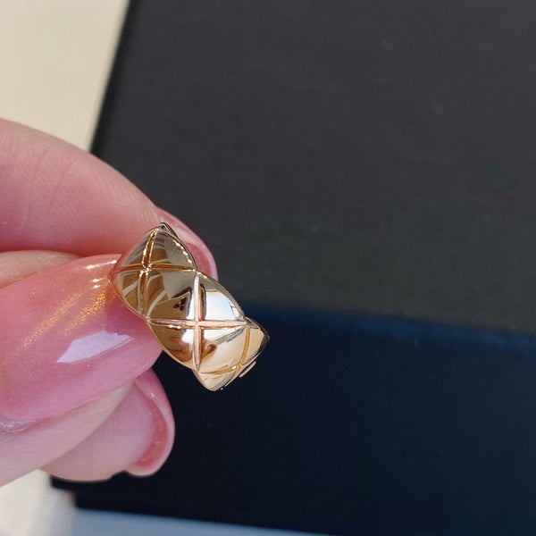 ORECCHINI CRUSH TRAPUNTATI IN ORO ROSA