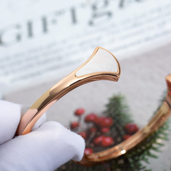 BRACCIALE DREAM APERTO IN ORO ROSA CON DIAMANTI