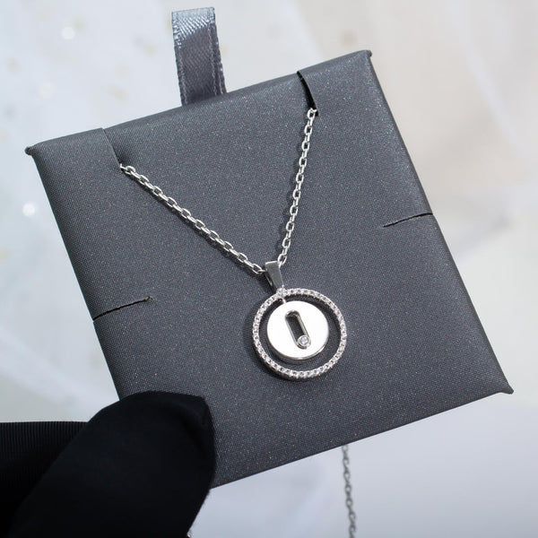 LUCKY MOVE SILVER NECKLACE