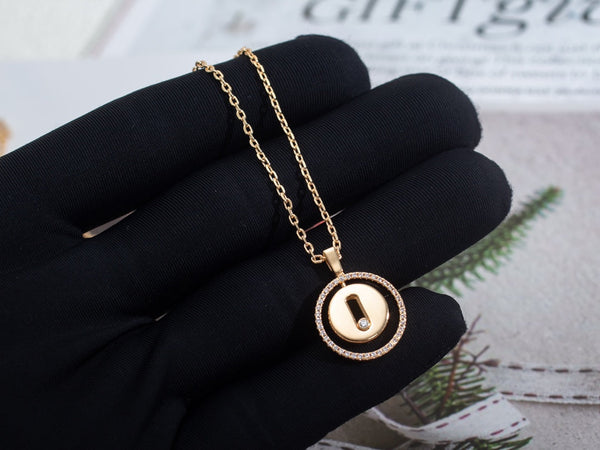 LUCKY MOVE PINK GOLD NECKLACE
