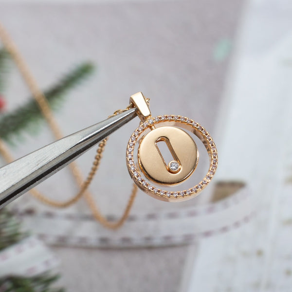 LUCKY MOVE PINK GOLD NECKLACE