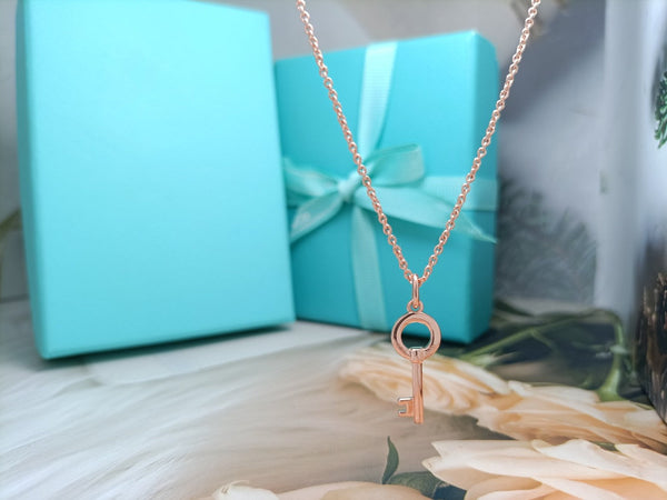 MINI KEY NECKLACE DIAMOND