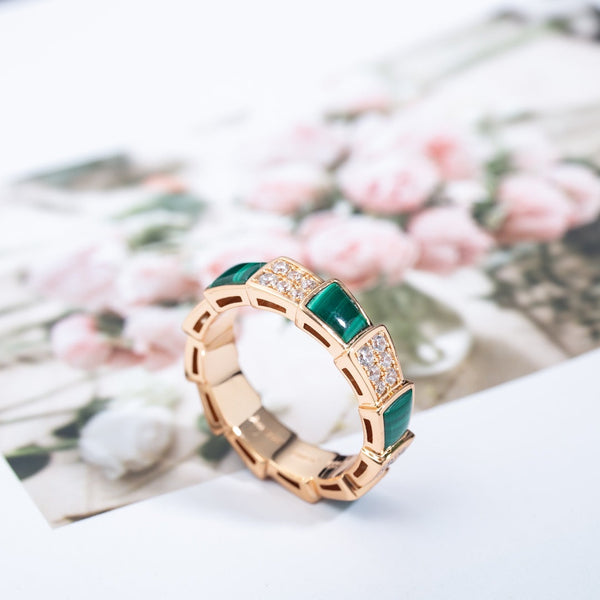 ANELLO SERPENTI ORO ROSA MALACHITE DIAMANTI PAVE' 4MM