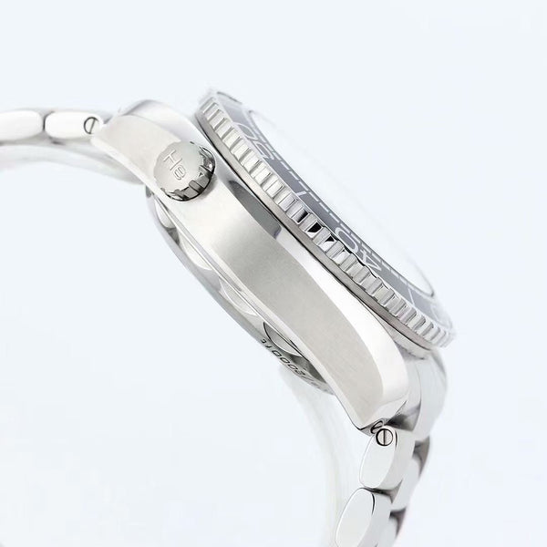 SEAMASTER PLANET OCEAN 600 CHRONOGRAPH ORANGE BLACK DIAL