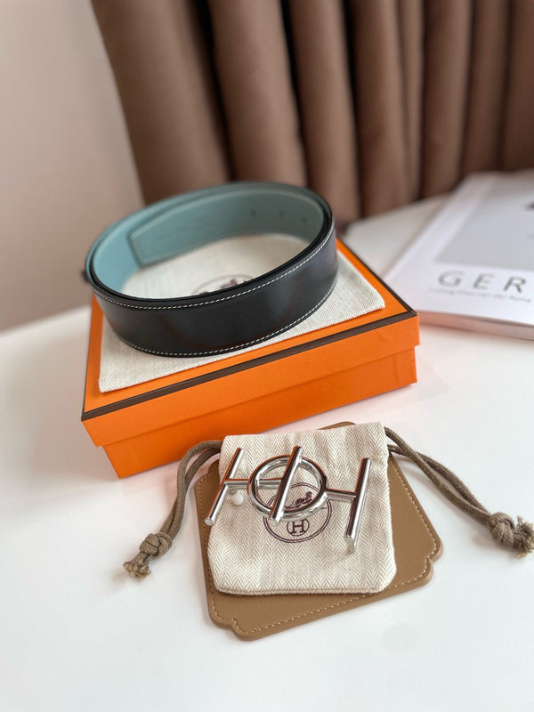 H ULYSSE BELT 38MM SILVER BUCKLE BLACK SKY BLUE LEATHER