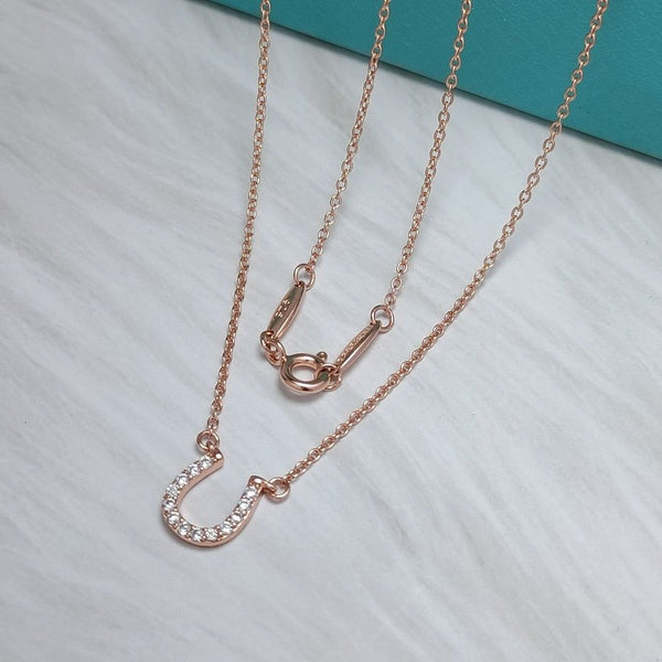 COLLANA CON PEDANTE DI DIAMANTI A U