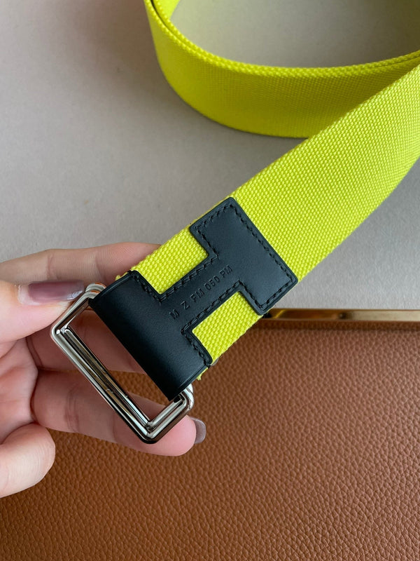 CINTURA H IN PELLE NERA TESSILE GIALLO 4,0 CM