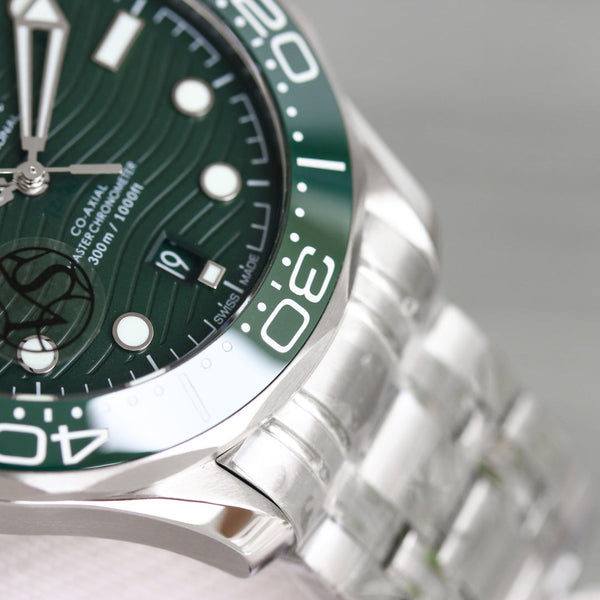 SEAMASTER DIVER 300 CUSTOM GREEN DIAL
