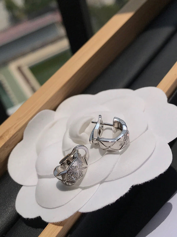 ORECCHINI IN ARGENTO CON DIAMANTI CRUSH