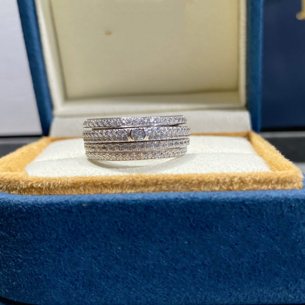 ANELLO CON DIAMANTI POSSEISSION