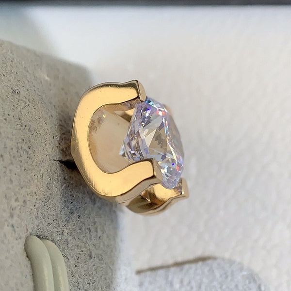 ORECCHINI A PERNO IN ORO ROSA CON DIAMANTI DA 6 MM