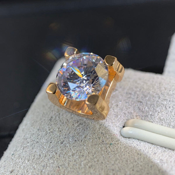 ORECCHINI A PERNO IN ORO ROSA CON DIAMANTI DA 6 MM