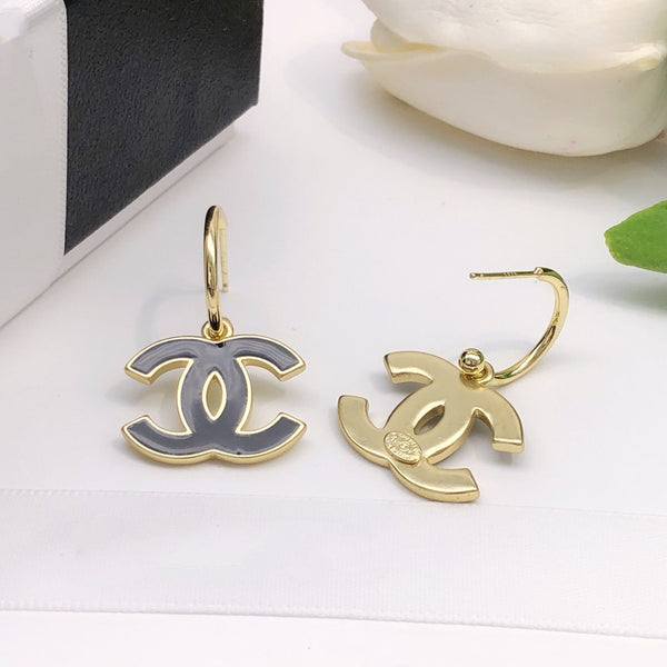 CC GOLD BLACK ENAMEL DROP EARRINGS