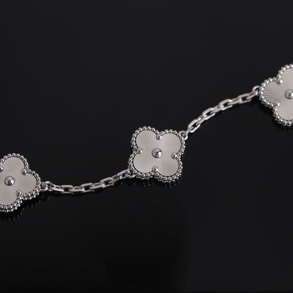 BRACCIALE IN ARGENTO CON 5 MOTIVI CLOVER
