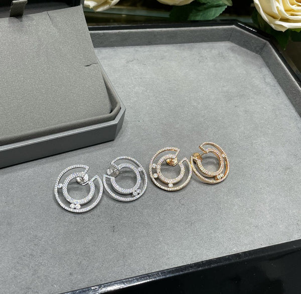 MOVE ROMANE HOOP EARRINGS