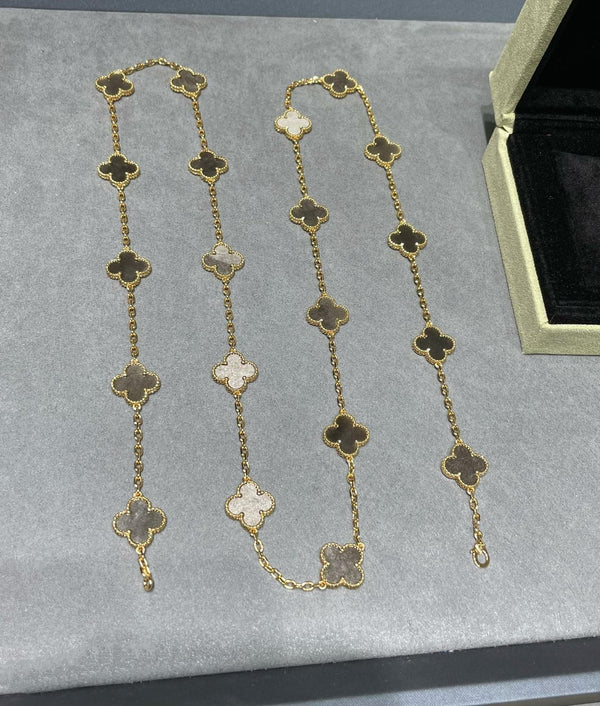 COLLANA IN ORO ROSA CON MOTIVO CLOVER 20 GRIGIO MOP