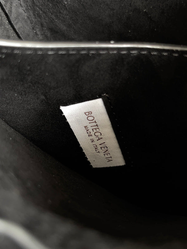 BV SMALL DROP 32CM PELLE DI AGNELLO NERA