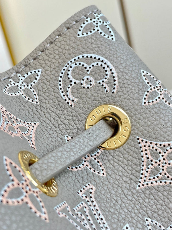 BELLA 19 MAHINA CALFSKIN