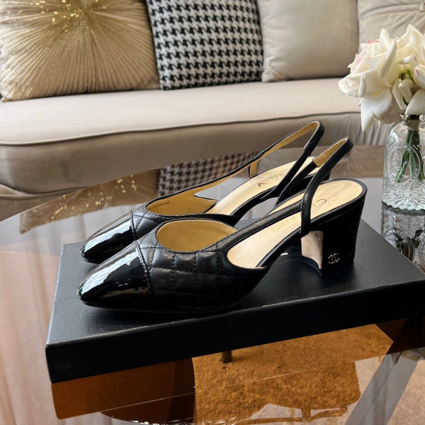 slingback in pelle di vitello trapuntata nera