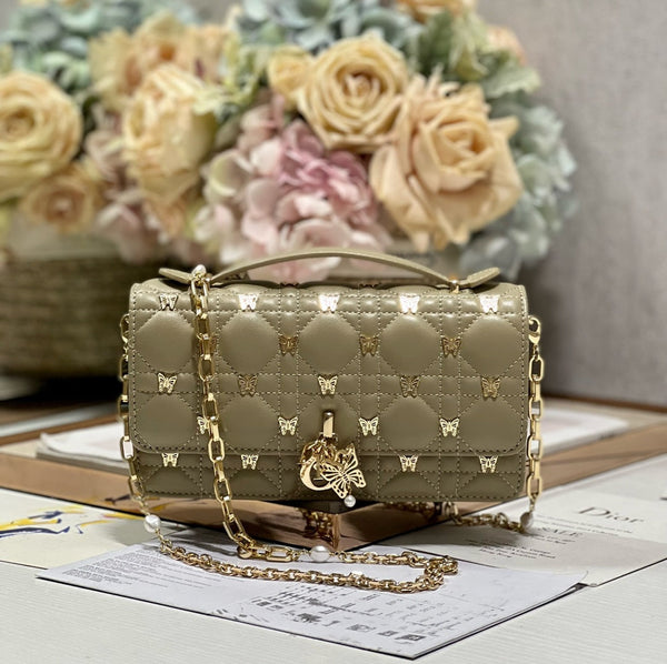 MISS LADY 21 BUTTERFLY STUD PELLE DI AGNELLO OLIVA