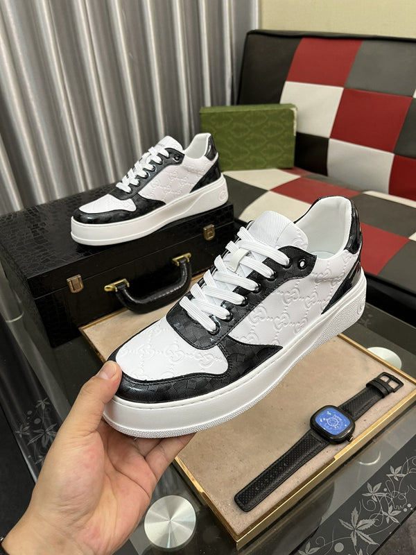 GG SNEAKERS IN EMBOSSED WHITE BLACK COWHIDE LEATHER