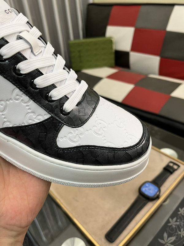 GG SNEAKERS IN EMBOSSED WHITE BLACK COWHIDE LEATHER