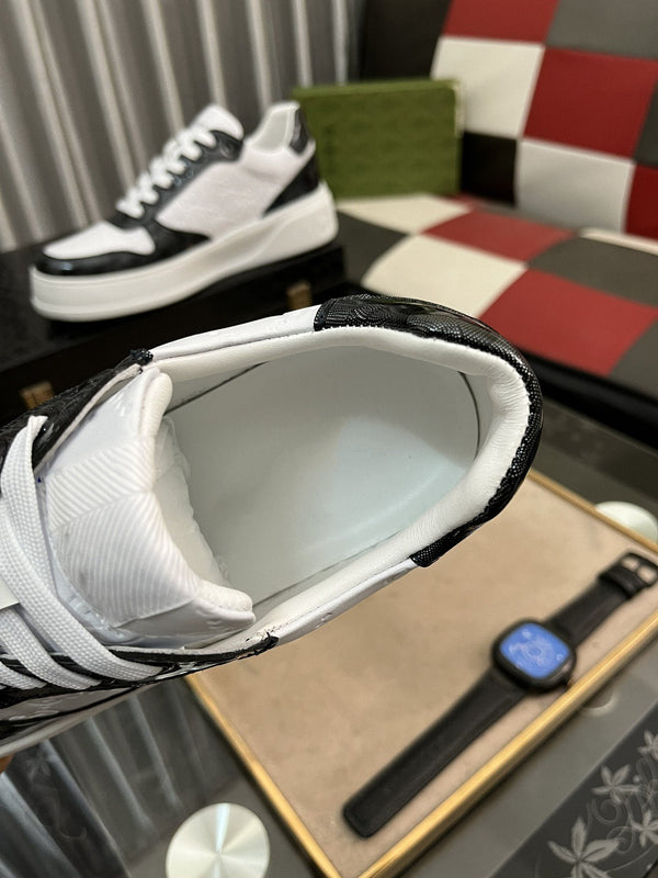 GG SNEAKERS IN EMBOSSED WHITE BLACK COWHIDE LEATHER