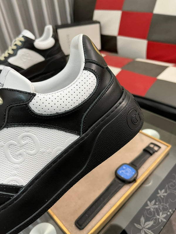 GG EMBOSSED WHITE BLACK