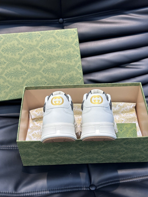 SCARPE DA SNEAKER GG RETRO RHYTON NERE BIANCHE