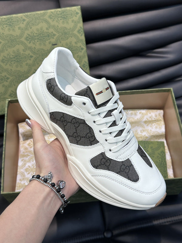 SCARPE DA SNEAKER GG RETRO RHYTON NERE BIANCHE