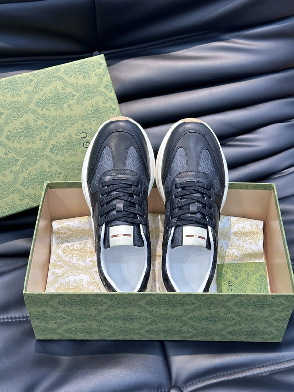 SCARPE DA SNEAKER GG RETRO RHYTON NERE