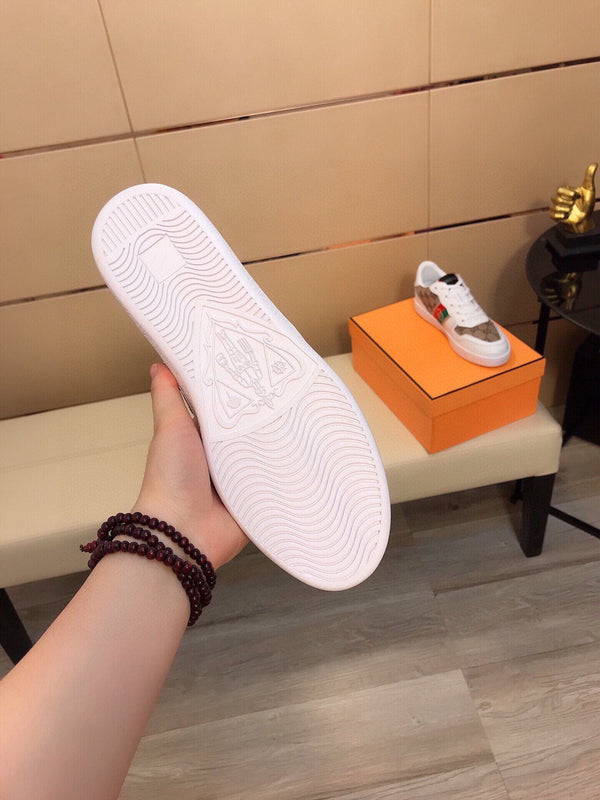 SNEAKERS SCREENER GRIGIE IN TELA GG BIANCHE