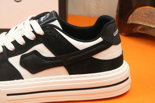 GG SCHIUMA LEGGERA PELLE NERA BIANCA