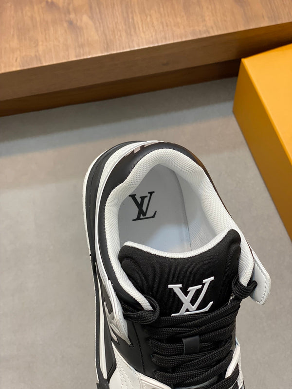 LV TRAINER SNEAKER NERA GRIGIA