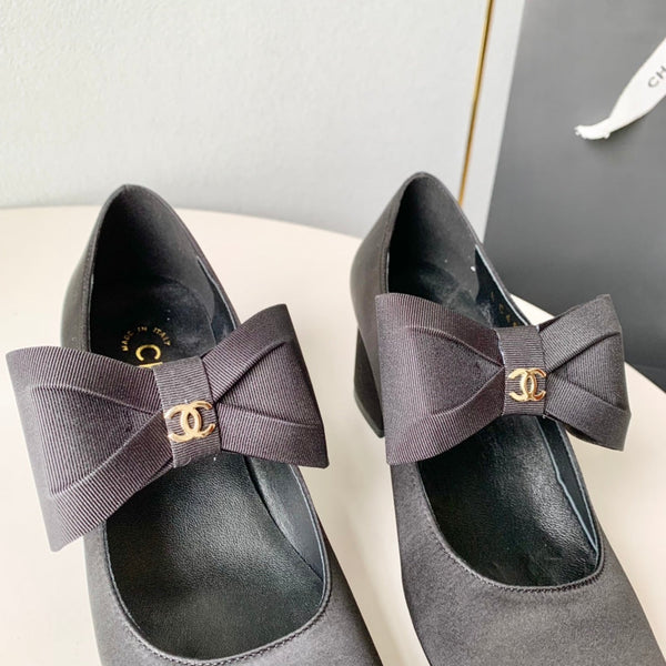 mary jane 60 black calfskin silk bow