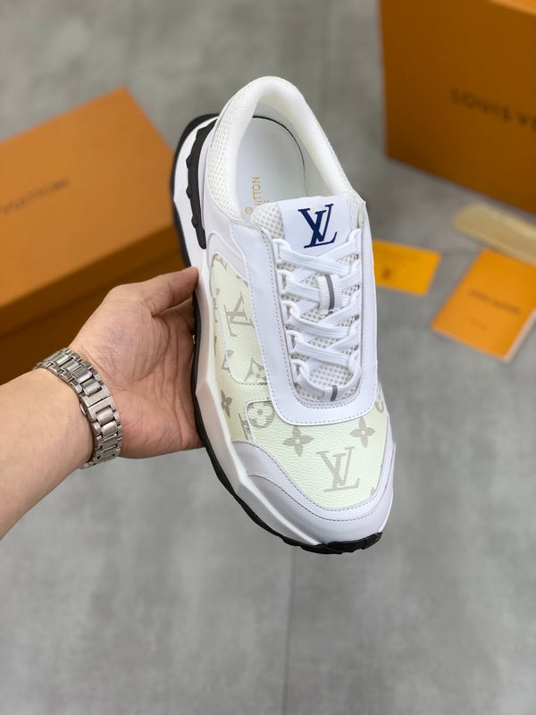 LV MONOGRAM SNEAKER WHITE BEIGE