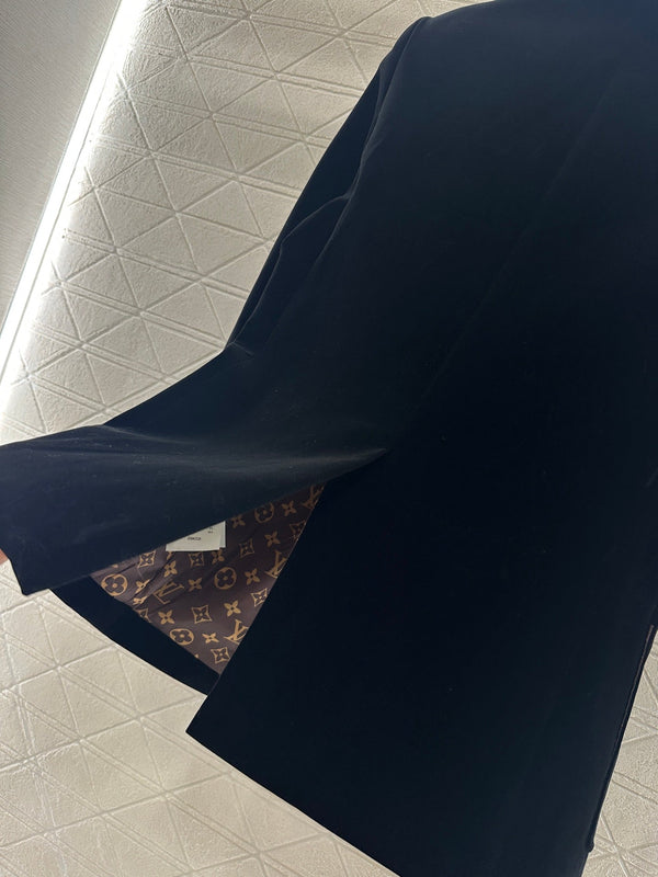 LV25 Gold-Button Lapel Suit Jacket Black Velvet 294490